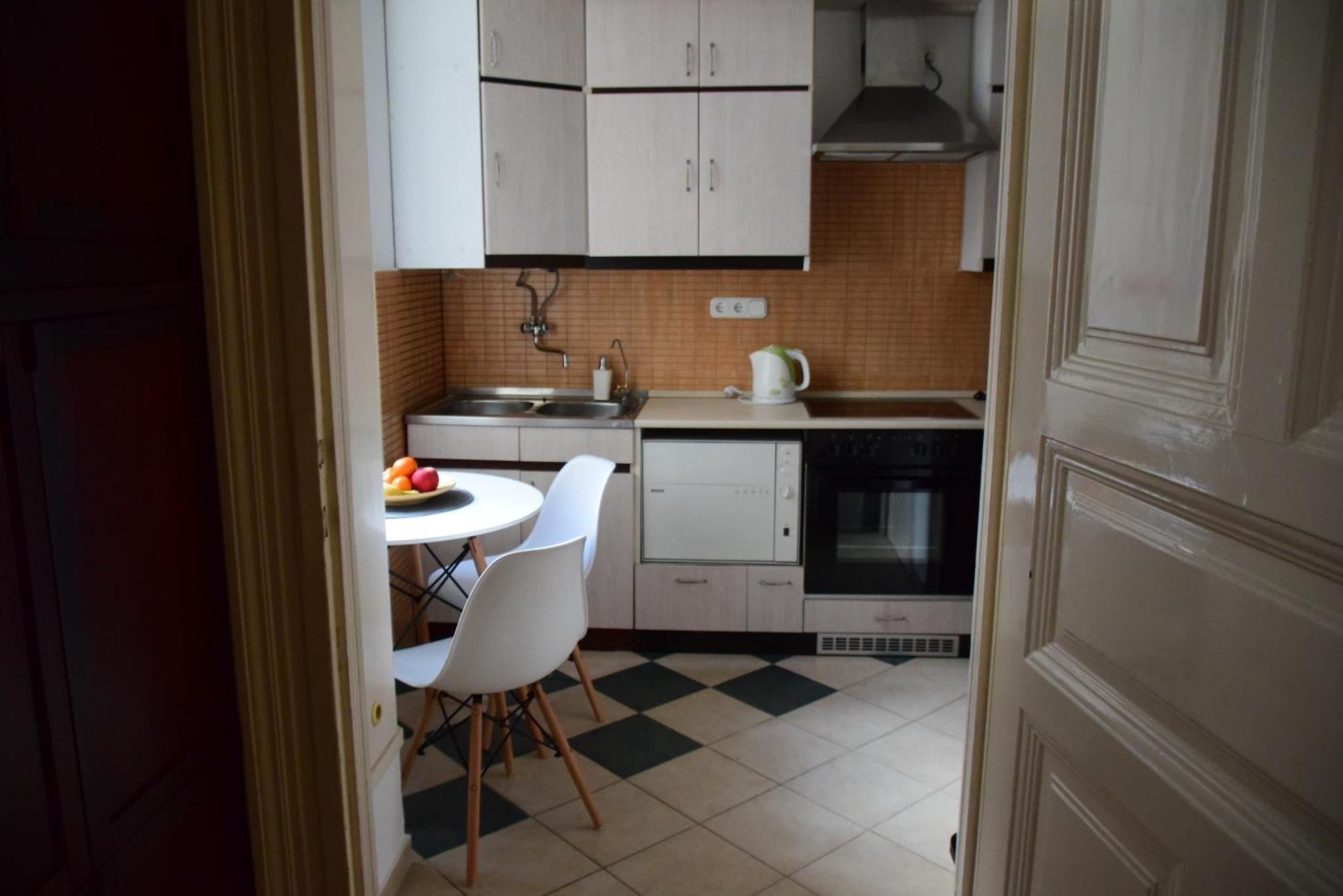 Hi!5 Spacious Apartment Budapest Palotanegyed Eksteriør billede