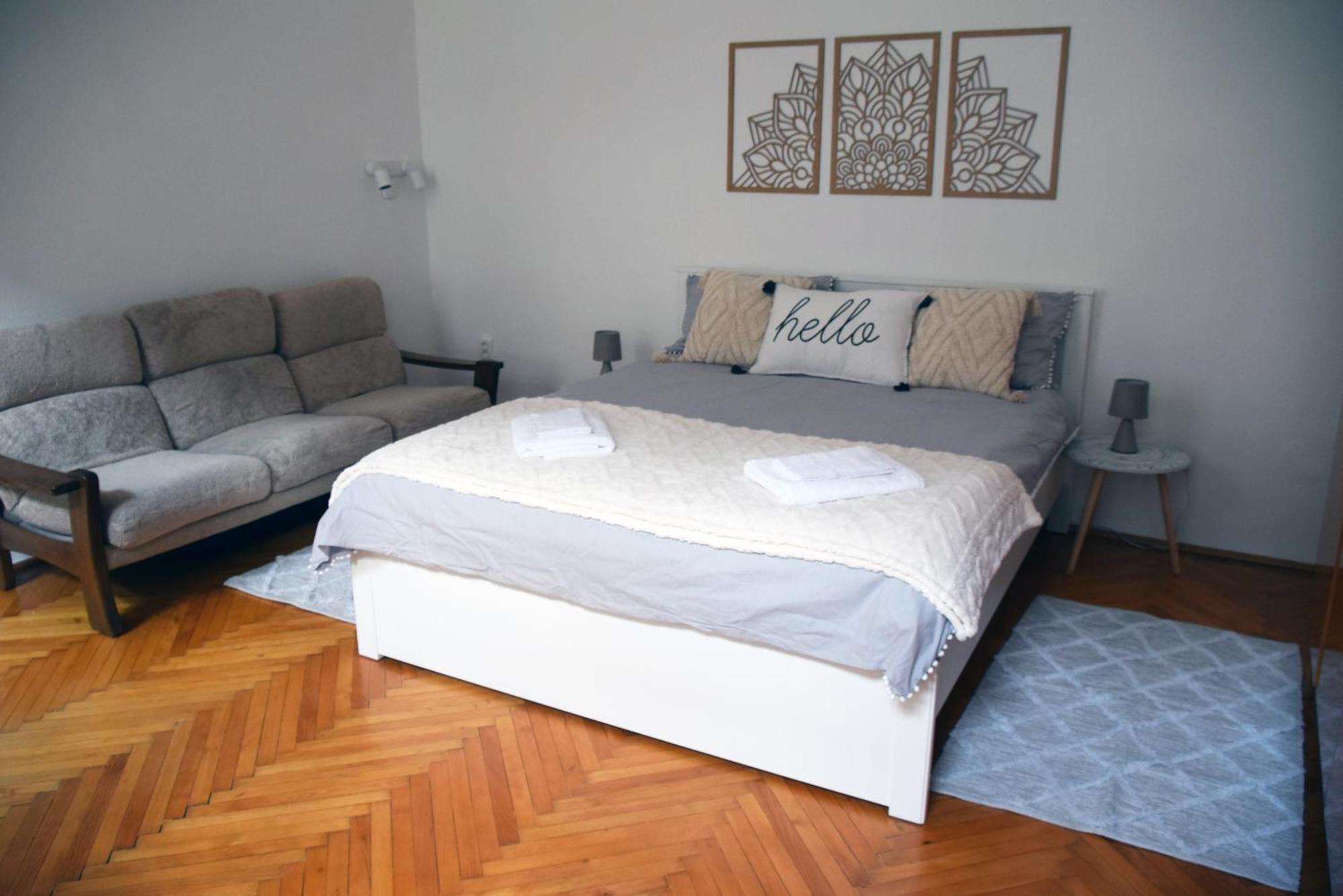 Hi!5 Spacious Apartment Budapest Palotanegyed Eksteriør billede